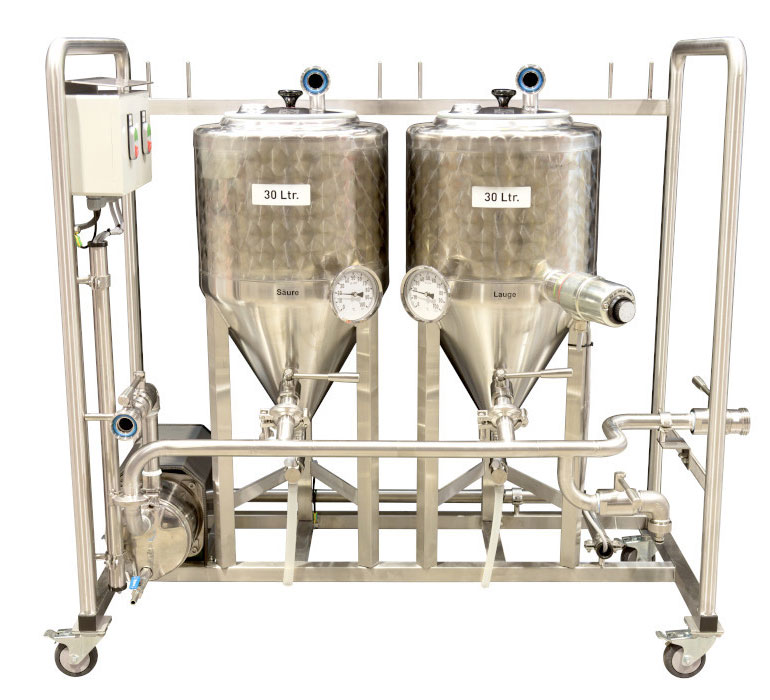 Cleaning-In-Place : Machine to the cleaning and sanitizing of vessels and piping routes in breweries and other food production plants with two tanks 30 liters