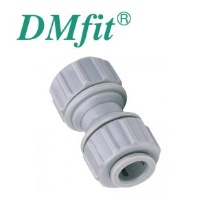 DMI-2P095 : DMfit plastic straight I-coupler for two hard pipes D=9.5mm (3/8″), APBUC0606