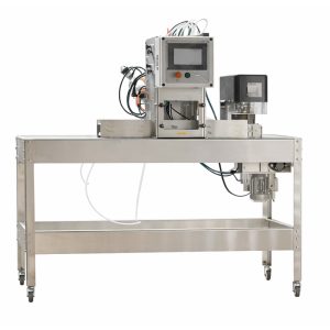 ACL-4H700RF: 자동 4헤드 역압식 캔 충전 및 밀봉 라인 - 시간당 700캔 생산 가능 (유리병에도 사용 가능)